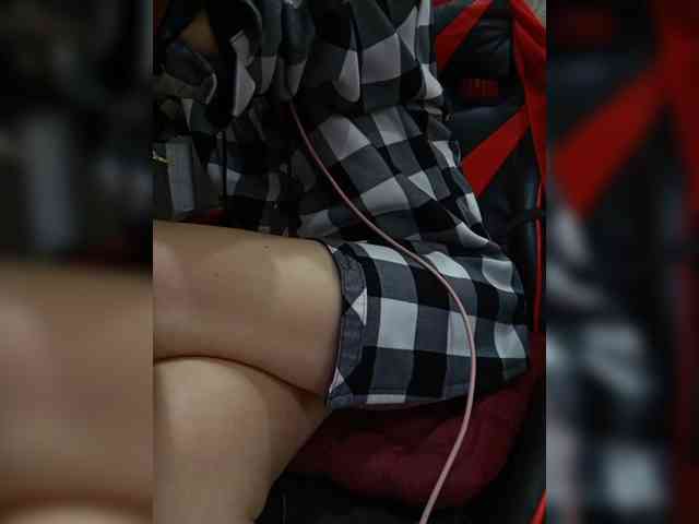 naked_taxi_dispatcher webcam