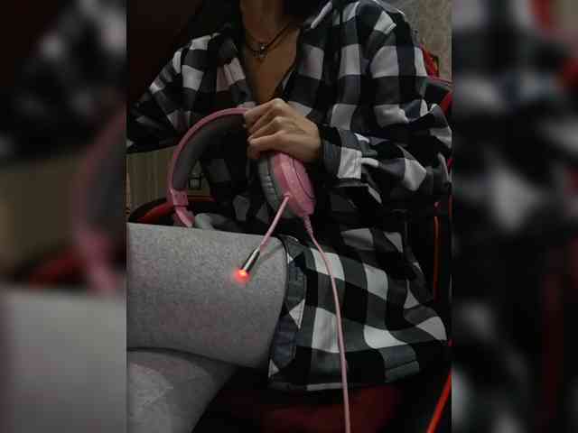 naked_taxi_dispatcher webcam