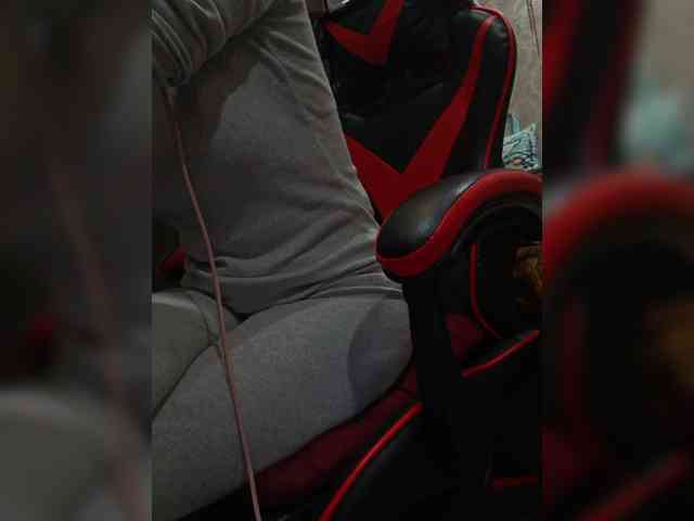 naked_taxi_dispatcher webcam