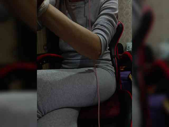 naked_taxi_dispatcher webcam