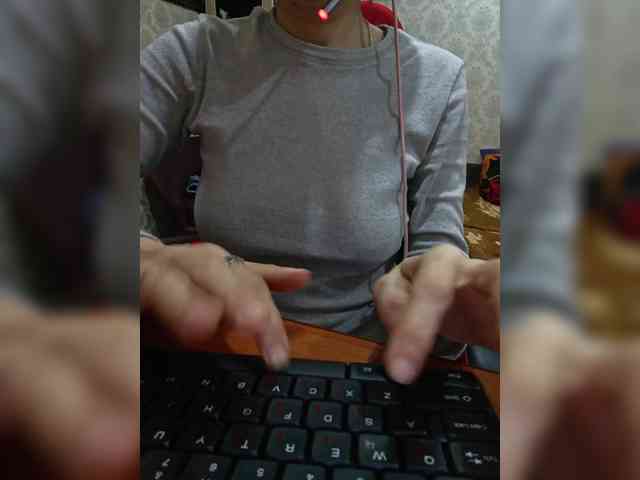 naked_taxi_dispatcher webcam