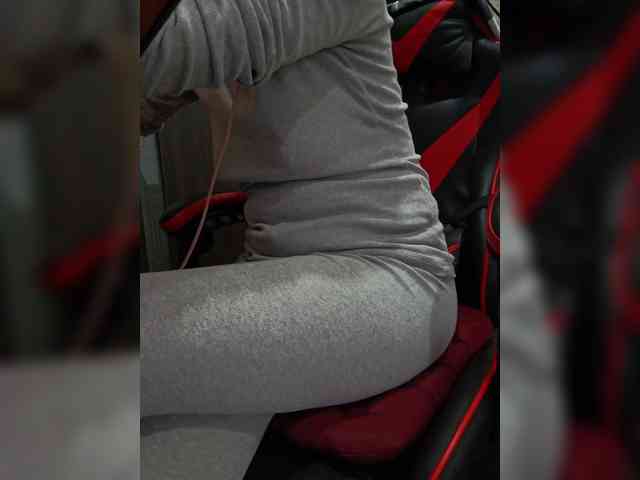 naked_taxi_dispatcher webcam