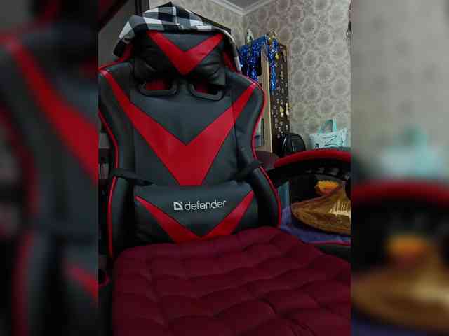 naked_taxi_dispatcher webcam