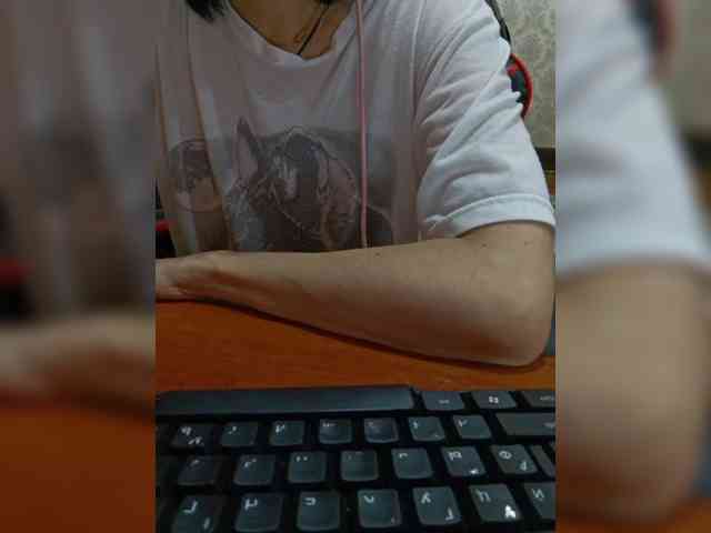 naked_taxi_dispatcher webcam