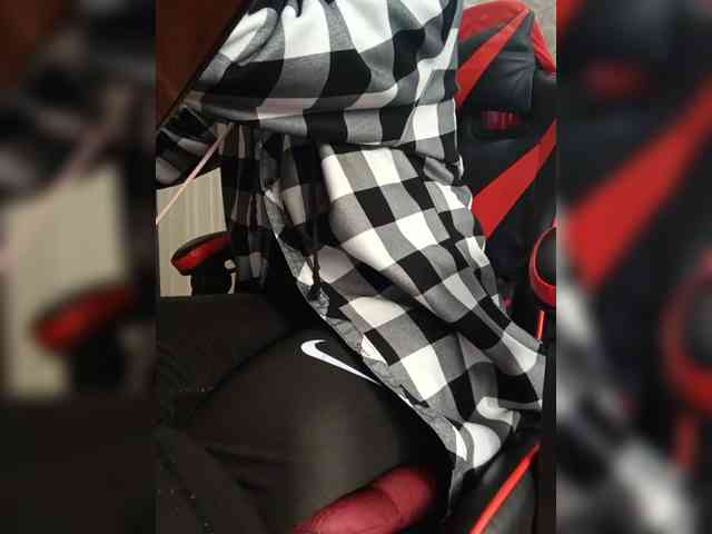 naked_taxi_dispatcher webcam