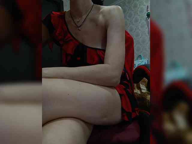 naked_taxi_dispatcher webcam