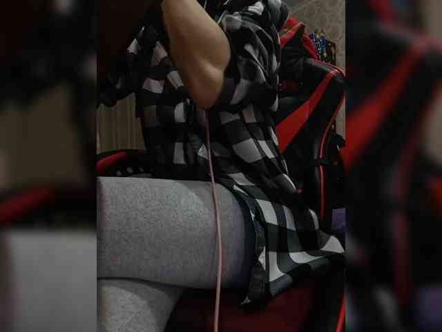 naked_taxi_dispatcher webcam