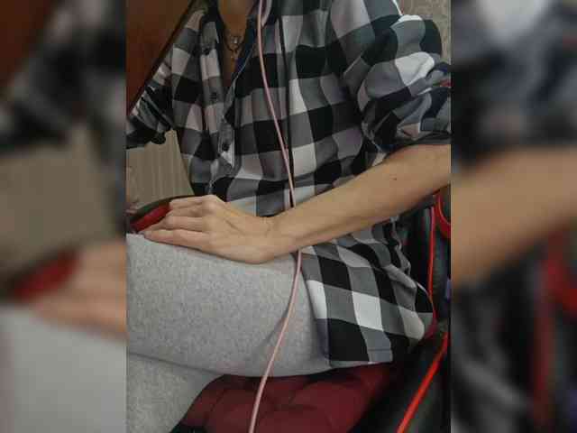 naked_taxi_dispatcher webcam