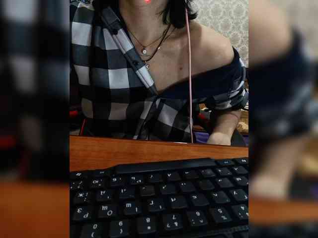 naked_taxi_dispatcher webcam