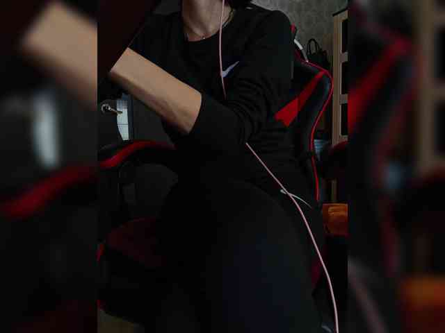 naked_taxi_dispatcher webcam