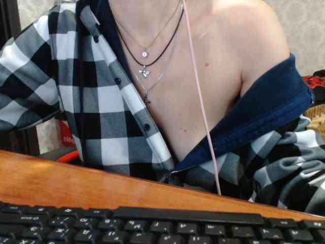 naked_taxi_dispatcher webcam
