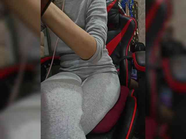 naked_taxi_dispatcher webcam