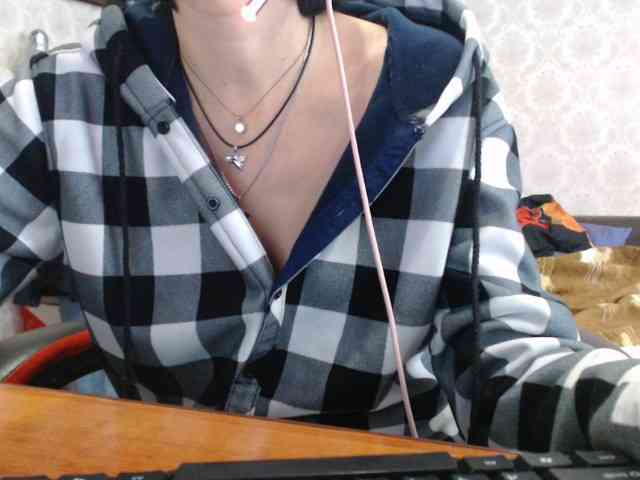 naked_taxi_dispatcher webcam