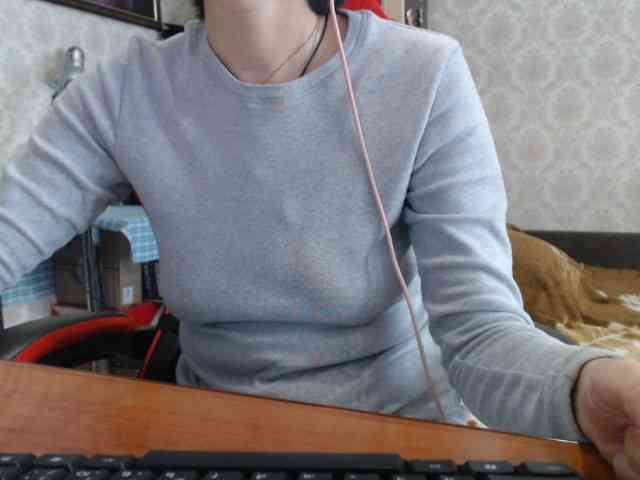 naked_taxi_dispatcher webcam