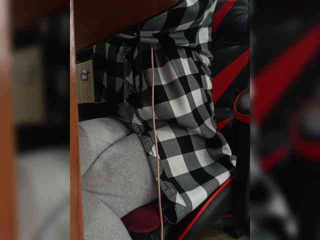 naked_taxi_dispatcher webcam