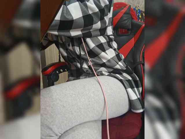 naked_taxi_dispatcher webcam