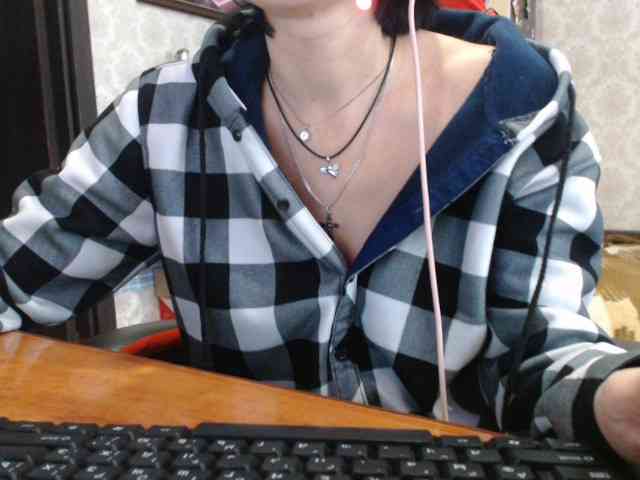 naked_taxi_dispatcher webcam