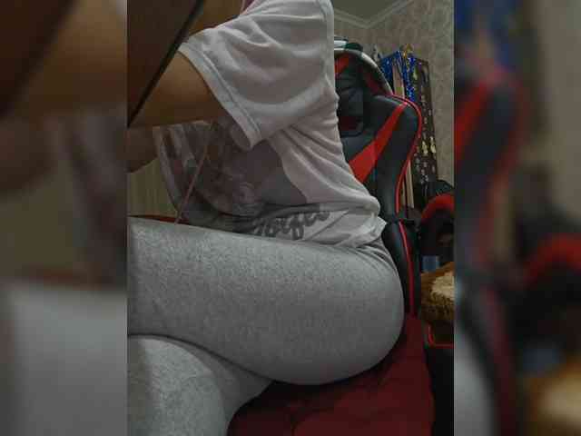 naked_taxi_dispatcher webcam