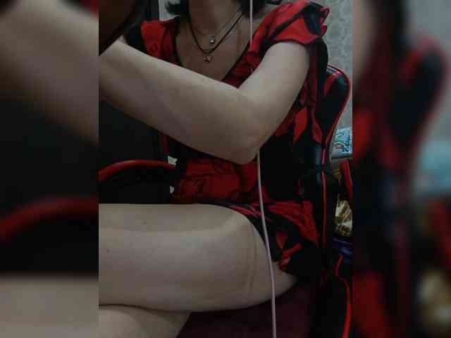 naked_taxi_dispatcher webcam