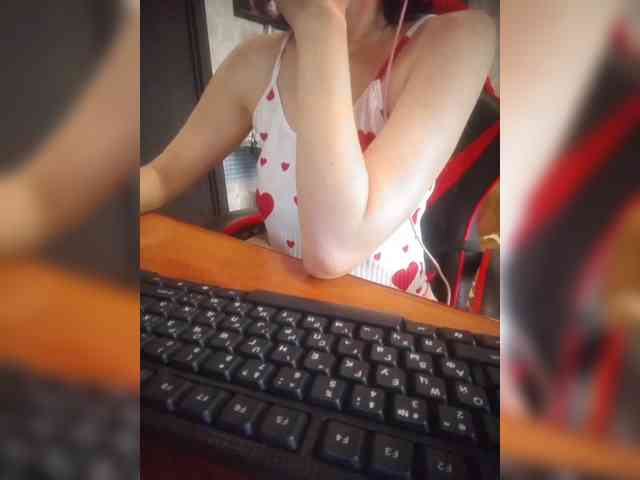 naked_taxi_dispatcher webcam