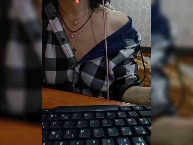 naked_taxi_dispatcher webcam