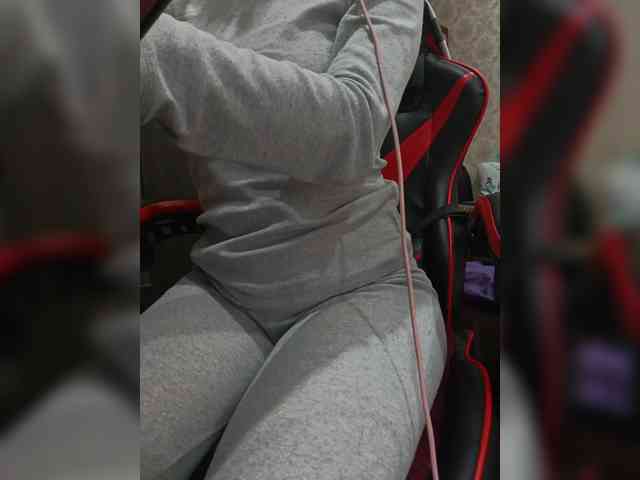 naked_taxi_dispatcher webcam