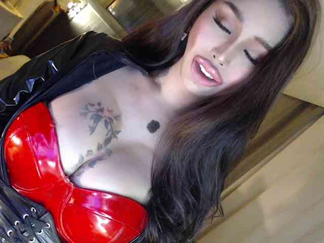 TsGoddessValenti... Live Webcam on BongaCams