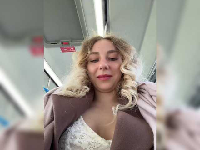 Janchi-'s BongaCams show and profile