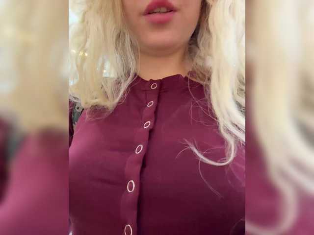 Janchi-'s BongaCams show and profile