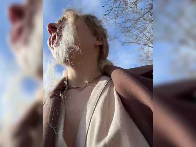 Janchi-'s BongaCams show and profile