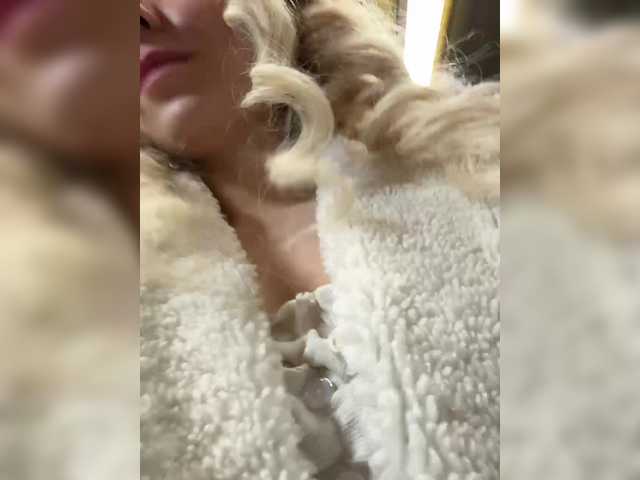 Janchi-'s BongaCams show and profile