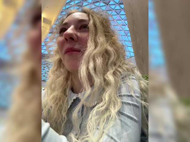 Janchi-'s BongaCams show and profile