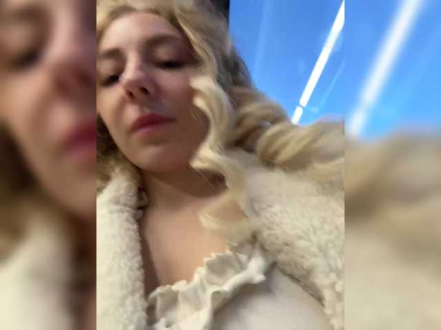 Janchi-'s BongaCams show and profile