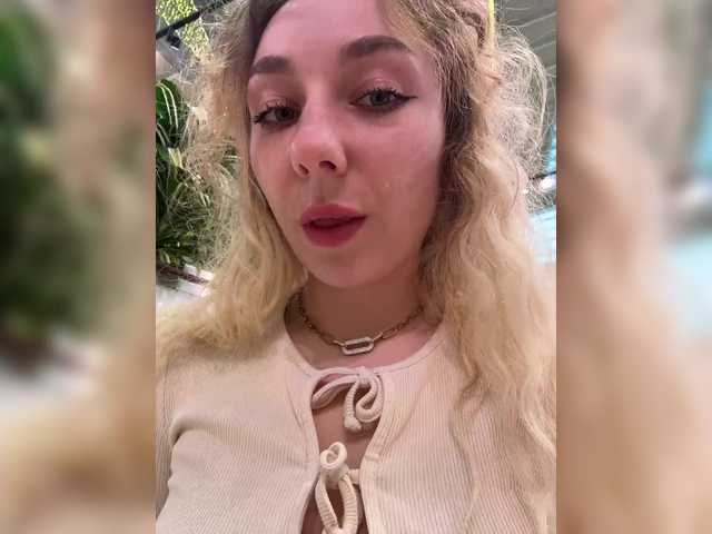 Janchi-'s BongaCams show and profile