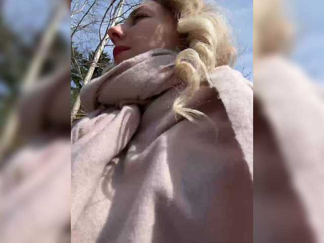 Janchi-'s BongaCams show and profile