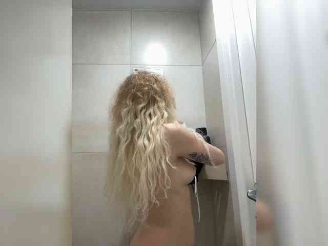 Janchi- Live Webcam on BongaCams