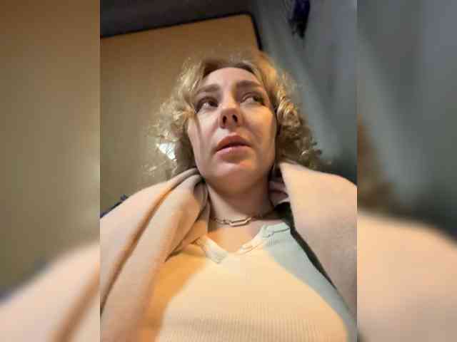 CHERRY-LADY- webcam
