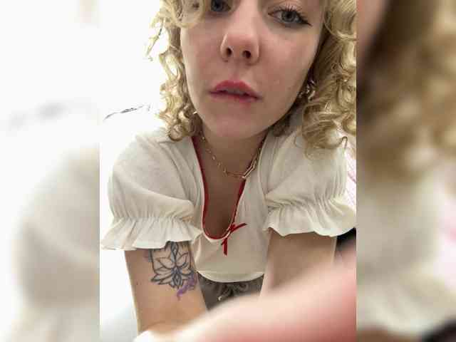 CHERRY-LADY- webcam