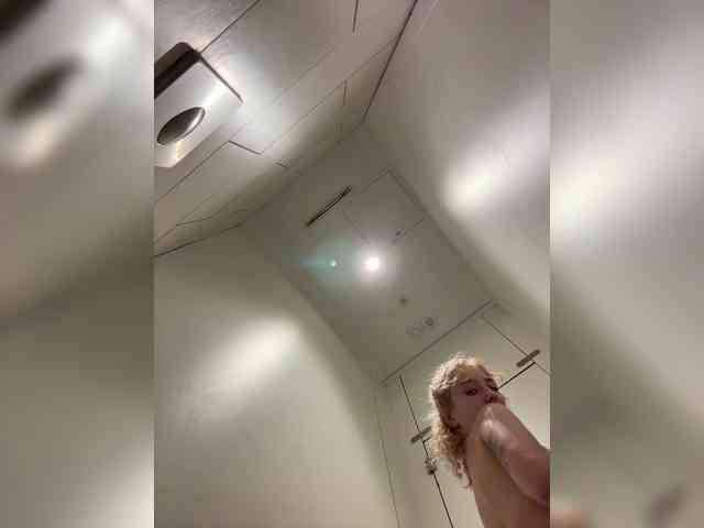 amateur nude webcam Janchi-
