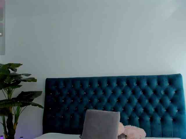 FionnaFire webcam