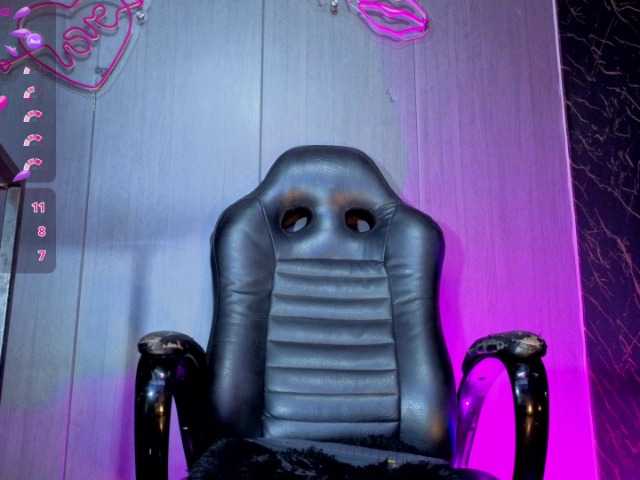 amgeline's BongaCams show and profile