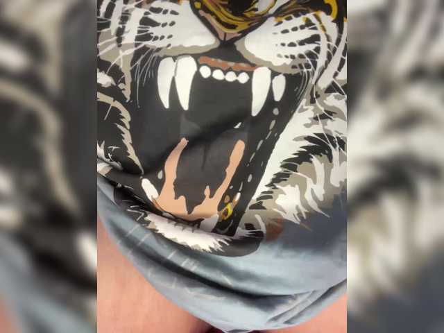 Tatiana023a's BongaCams show and profile