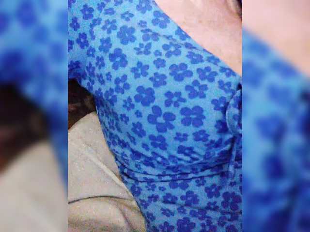 Isabel-LM's BongaCams show and profile