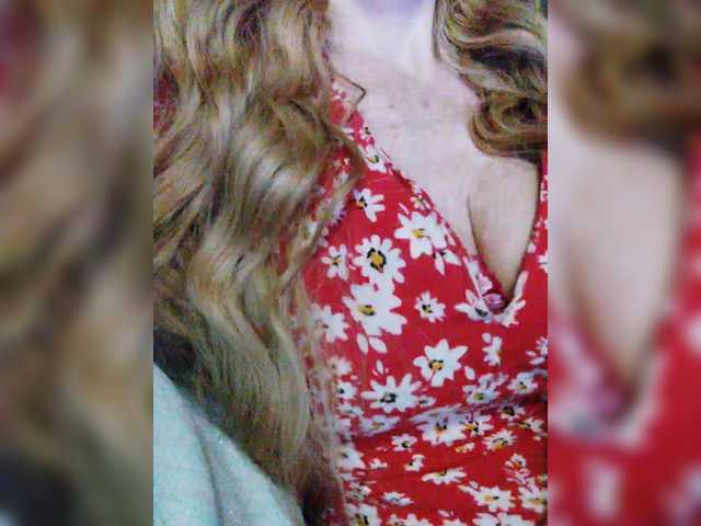 Isabel-LM's BongaCams show and profile