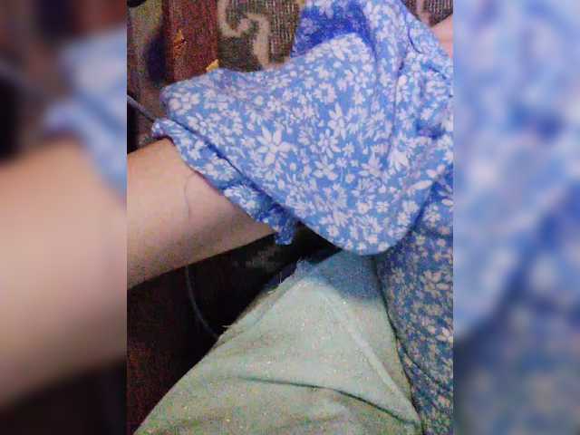 Isabel-LM's BongaCams show and profile