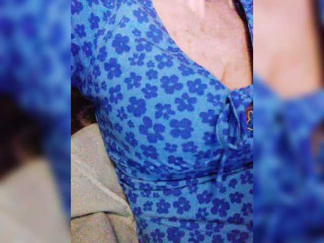 Isabel-LM's BongaCams show and profile