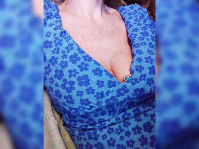 Isabel-LM's BongaCams show and profile