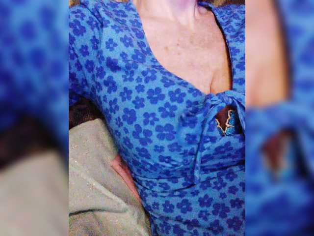 Isabel-LM's BongaCams show and profile