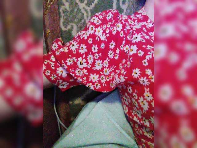 Isabel-LM's BongaCams show and profile