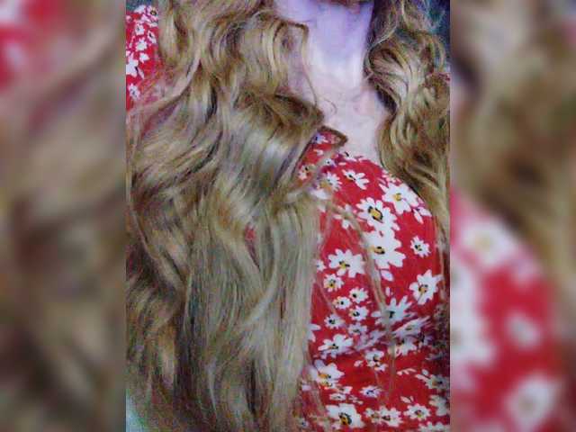 Isabel-LM's BongaCams show and profile